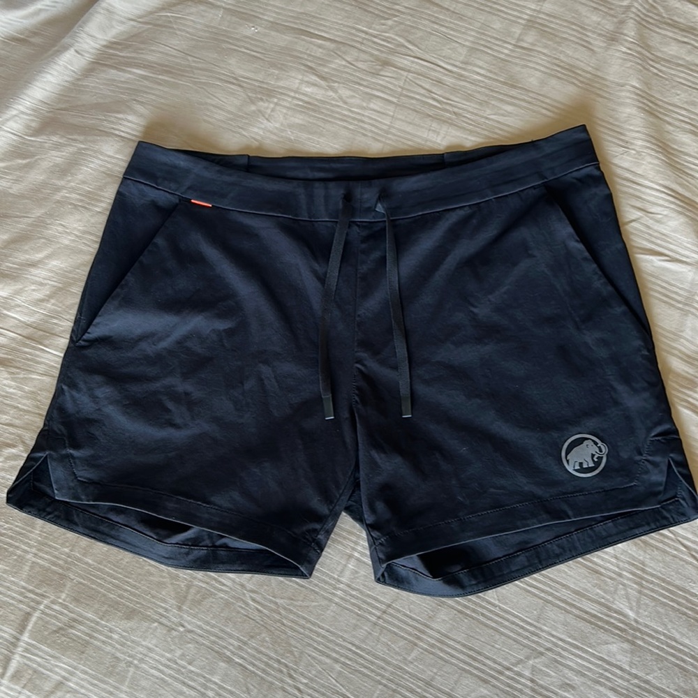 Mammut Hueco Short - Women's (Never Worn)